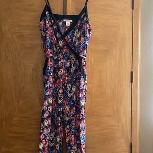 Arden b. Floral jumper.